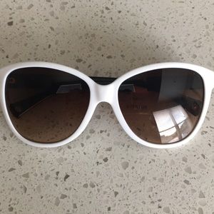 NWT traditional square Coach sunglasses